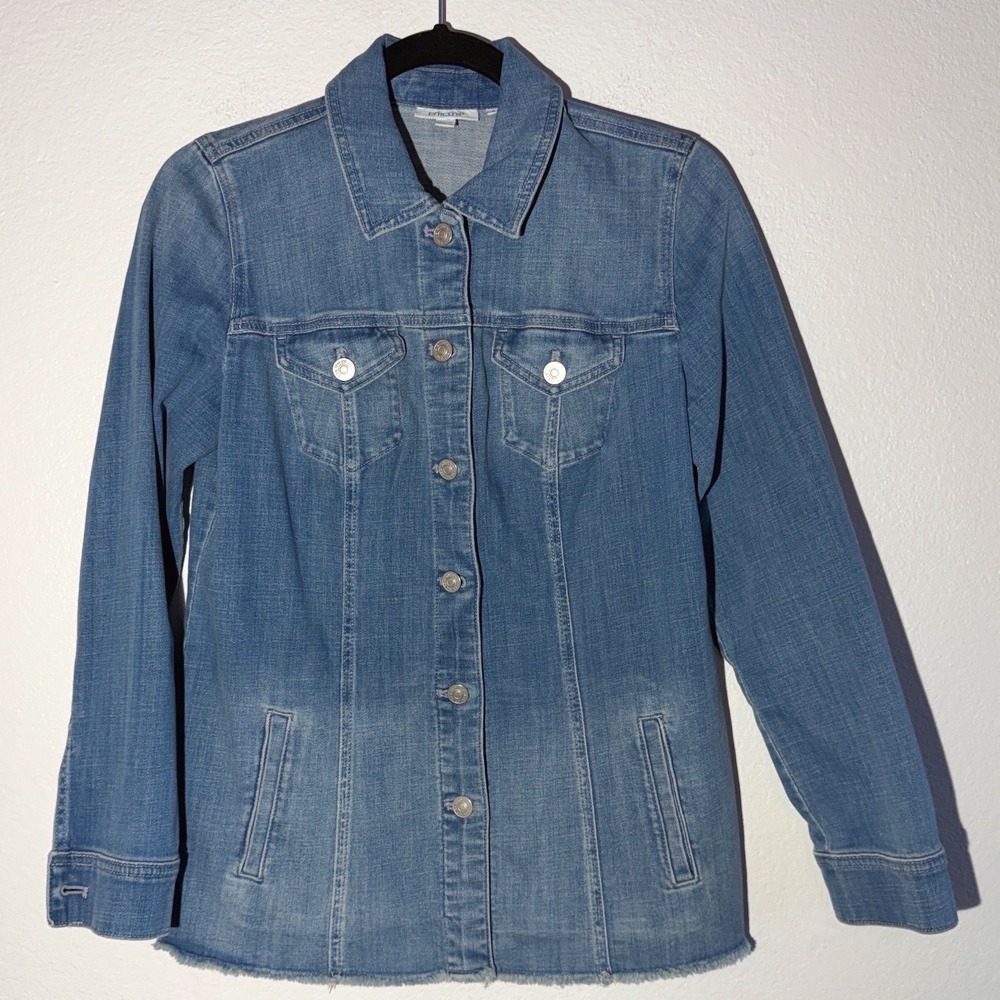 Chico's‎ Denim Jean Jacket Womens Size 0 Small US 4 Medium Wash Frayed Hem